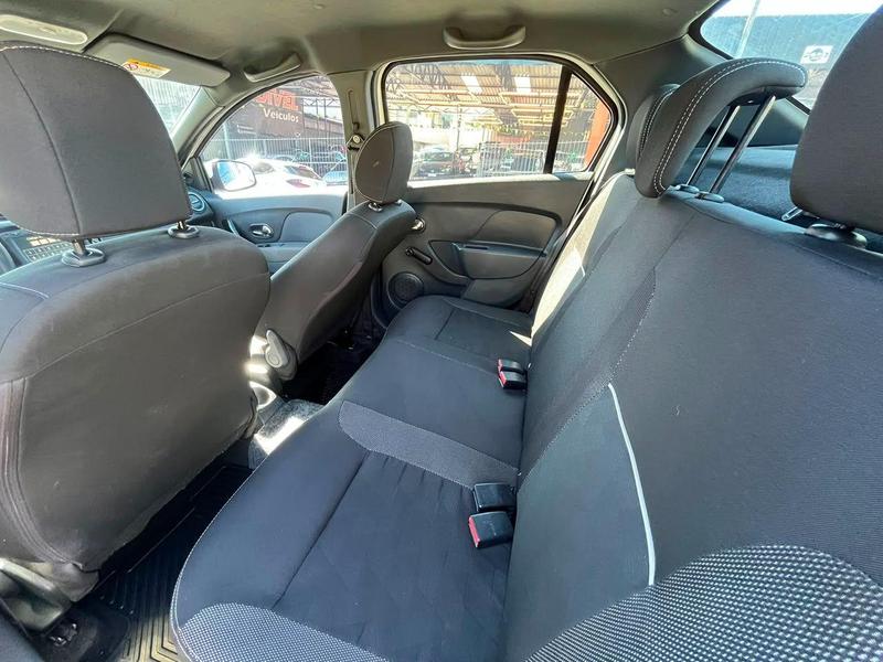Renault Logan Zen Flex 1.6 16V 4P Aut. - foto 5