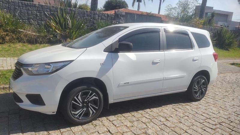 Chevrolet Spin 2023 à venda