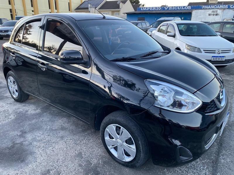 Nissan March 2017 à venda