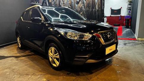 NISSAN Kicks S DRCT CVT