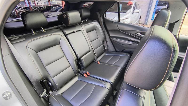 Chevrolet Equinox 15t Pre - foto 10