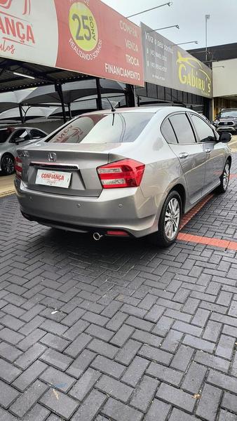 Honda City EX Flex - foto 14