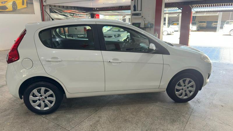 Fiat Palio Attractiv 1.4 - foto 2