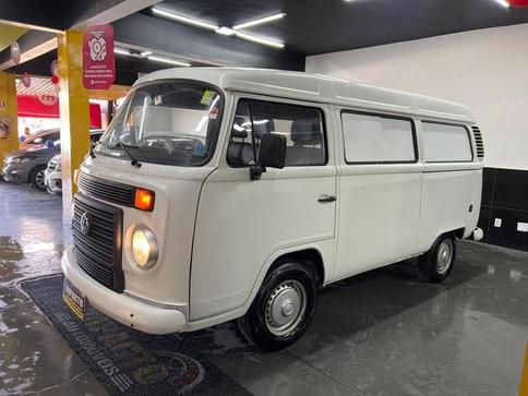 VOLKSWAGEN KOMBI