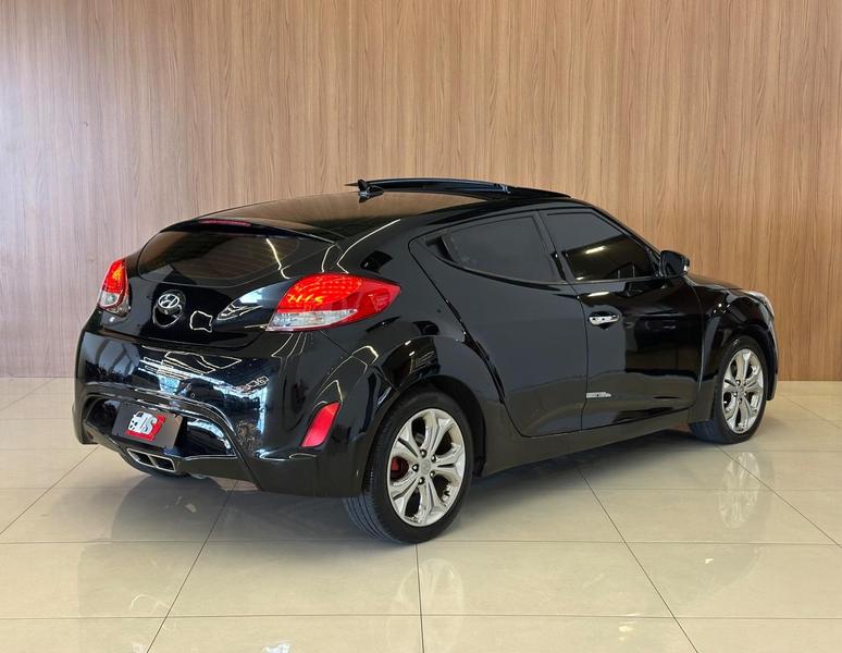 Hyundai Veloster - foto 4