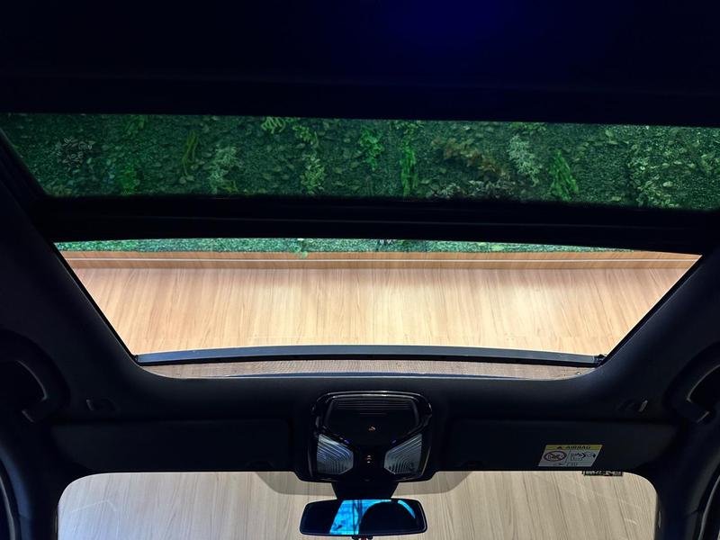 BMW 320i - foto 11