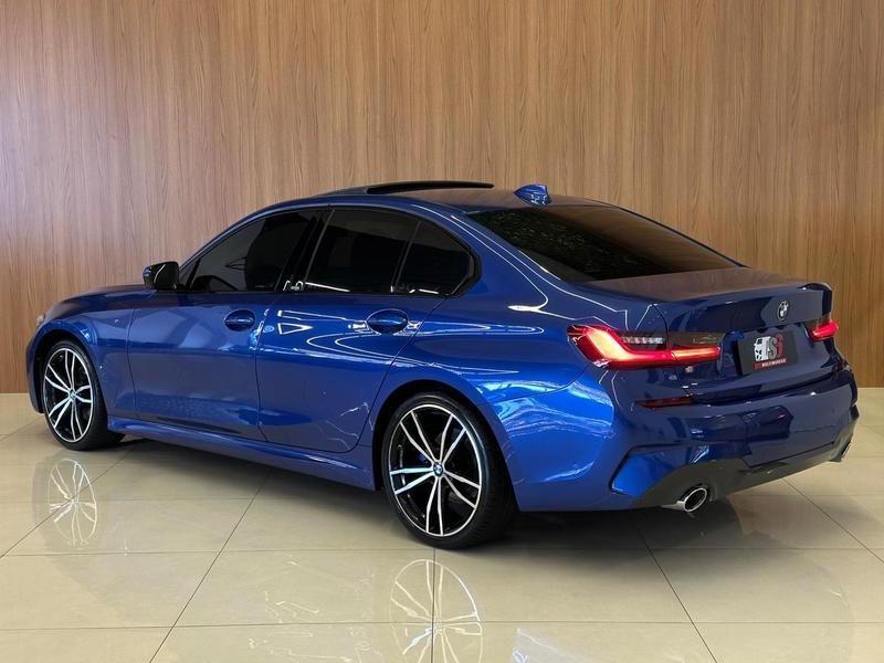 BMW 320i - foto 3