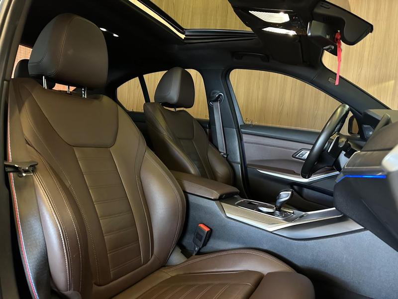 BMW 320i - foto 6