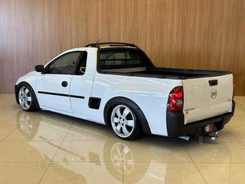 Chevrolet Montana - foto 3