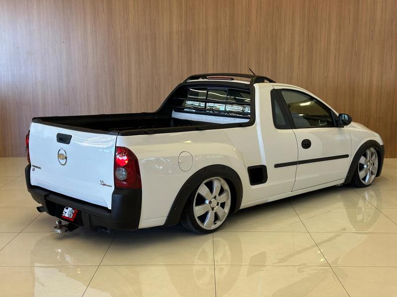 Chevrolet Montana - foto 4