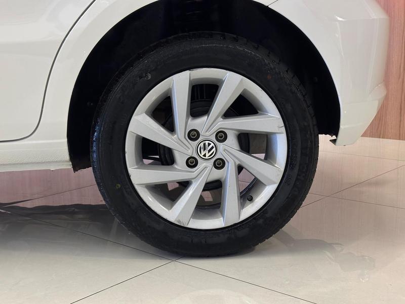 Volkswagen Gol MPI - foto 13