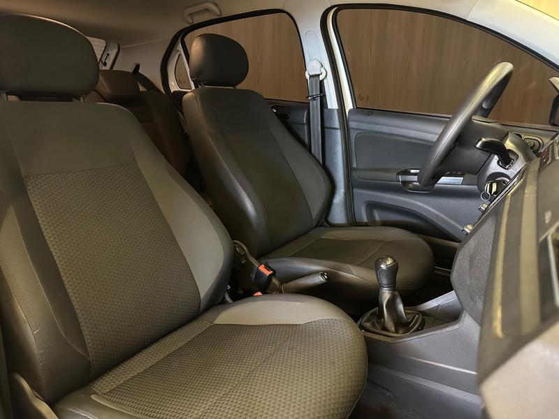 Volkswagen Gol MPI - foto 6