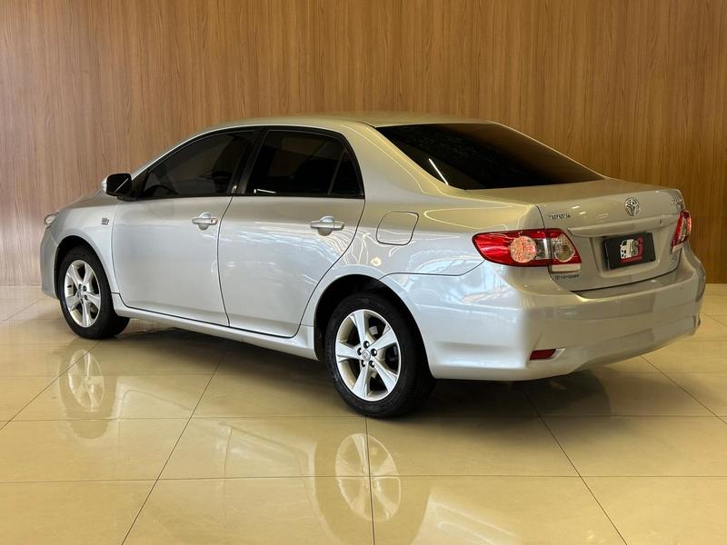 Toyota Corolla XEi 2.0 Flex - foto 3