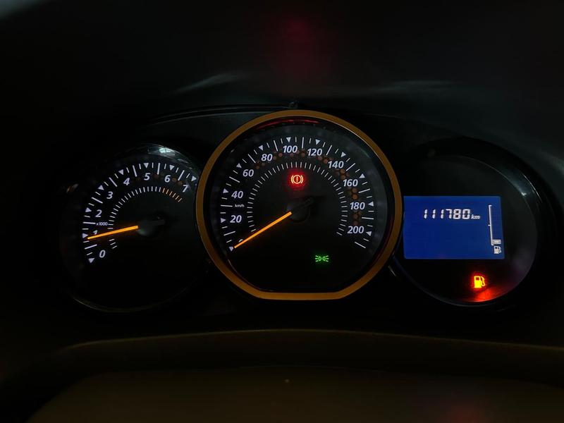 Renault Sandero Step 1.6 - foto 12