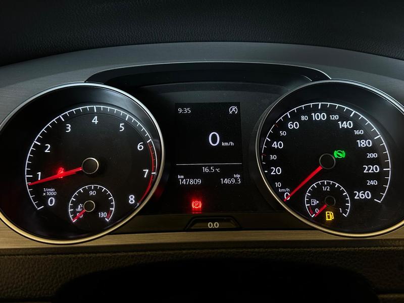Volkswagen Golf Comfortline Aa - foto 12