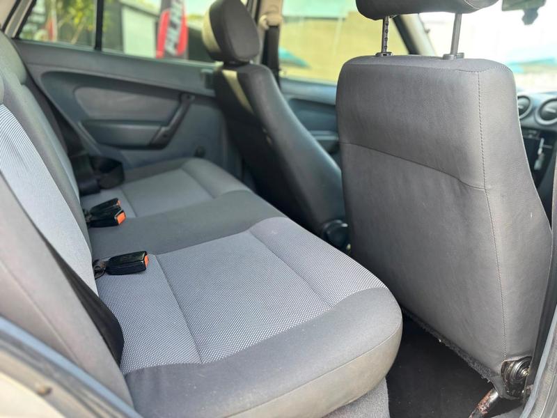 Volkswagen Gol City (trend) 1.0 Mi Total Flex 8V 2P - foto 13