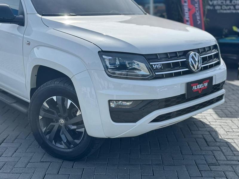 Volkswagen Amarok 3.0 V6 TDI Diesel Highline Extreme Cd 4X4 Automático - foto 2