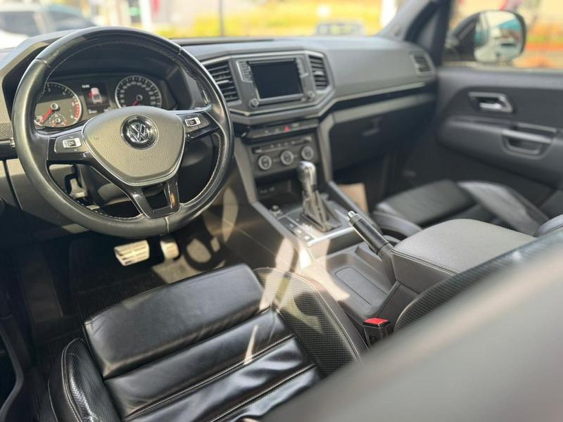 Volkswagen Amarok 3.0 V6 TDI Diesel Highline Extreme Cd 4X4 Automático - foto 6