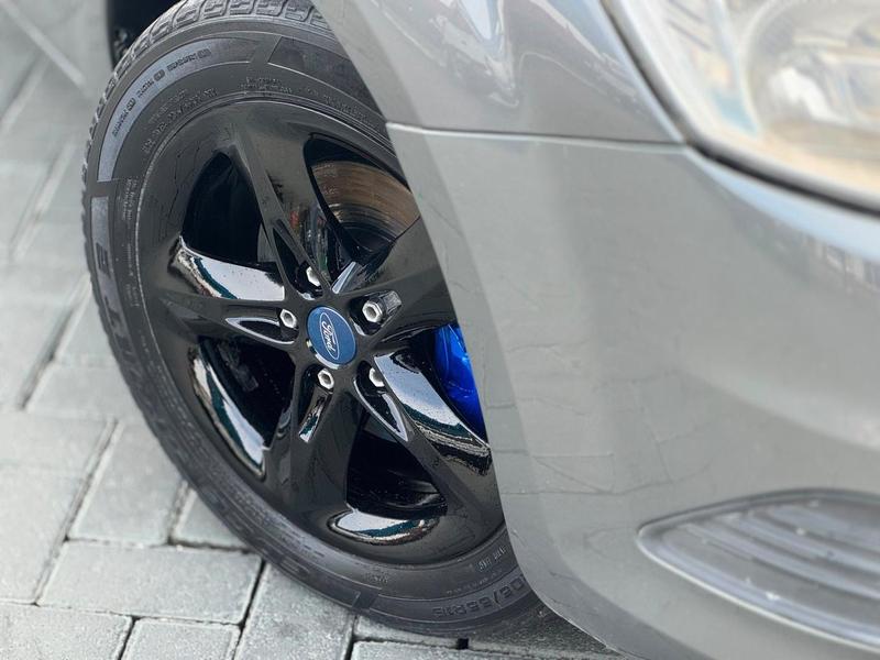Ford Focus Sedan 2.0 16V 2.0 16V Flex 4P Aut. - foto 3