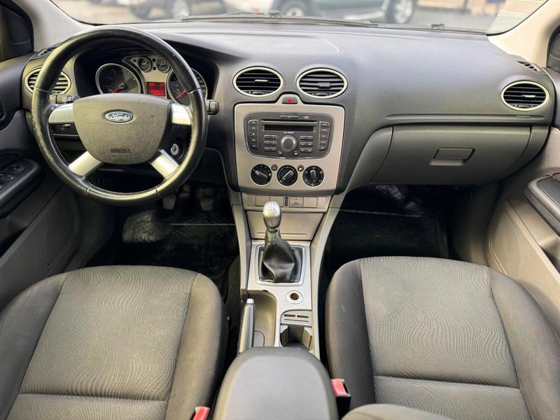 Ford Focus Sedan 2.0 16V 2.0 16V Flex 4P Aut. - foto 7