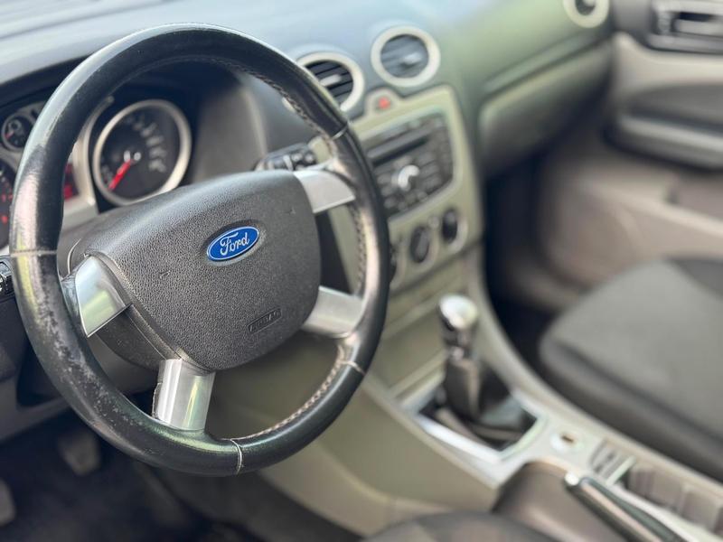 Ford Focus Sedan 2.0 16V 2.0 16V Flex 4P Aut. - foto 10