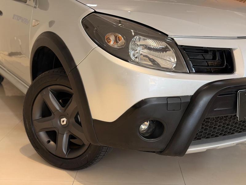 Renault Sandero 1.6 16V Sce Flex Stepway 4P Manual - foto 2