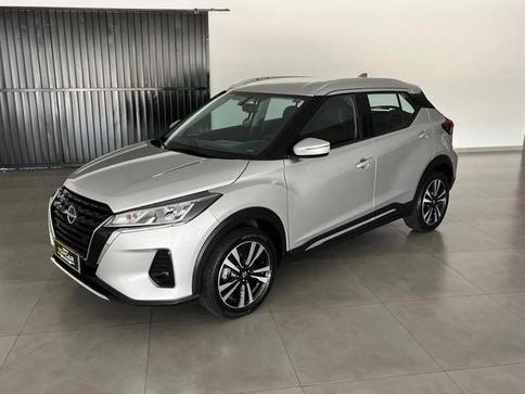 NISSAN KICKS ADVANCE CVT