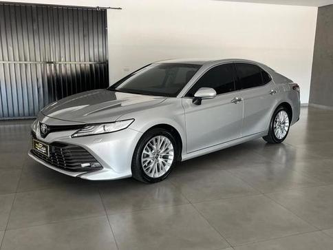 TOYOTA CAMRY SEDAN XLE 3.5 V-6 4P
