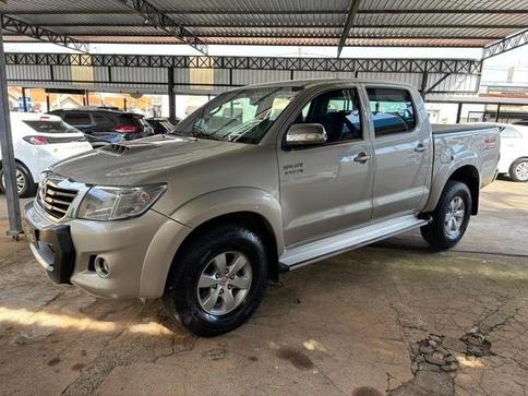 TOYOTA HILUX CD4X4 SRV