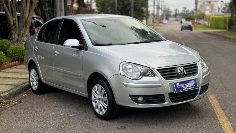 Volkswagen Polo Sedan 1.6 - foto 3