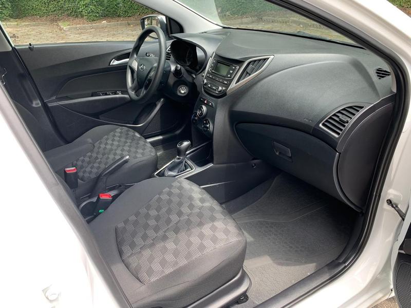Hyundai HB20 1.6 Comfort Plus Automático Flex - foto 8