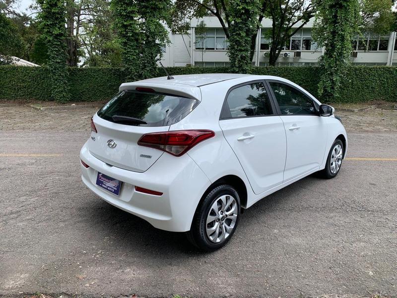 Hyundai HB20 1.6 Comfort Plus Automático Flex - foto 4