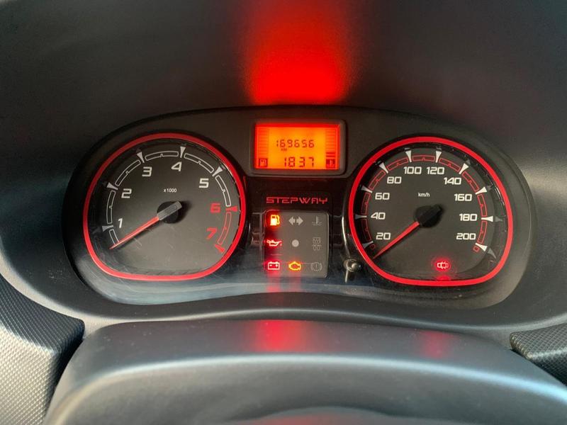 Renault Sandero Stw 16hp - foto 12