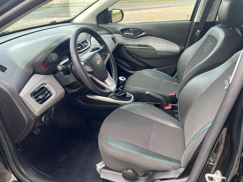 Chevrolet Onix 14mt LT - foto 17