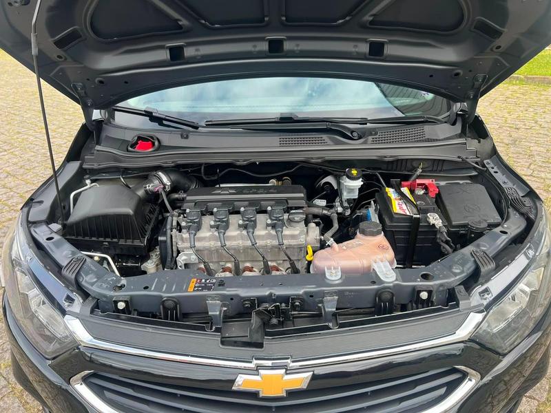 Chevrolet Onix 14mt LT - foto 18
