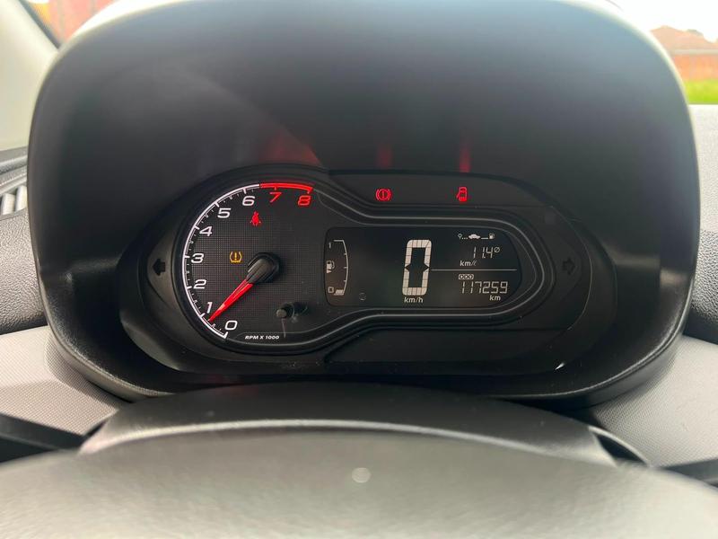 Chevrolet Onix 14mt LT - foto 15