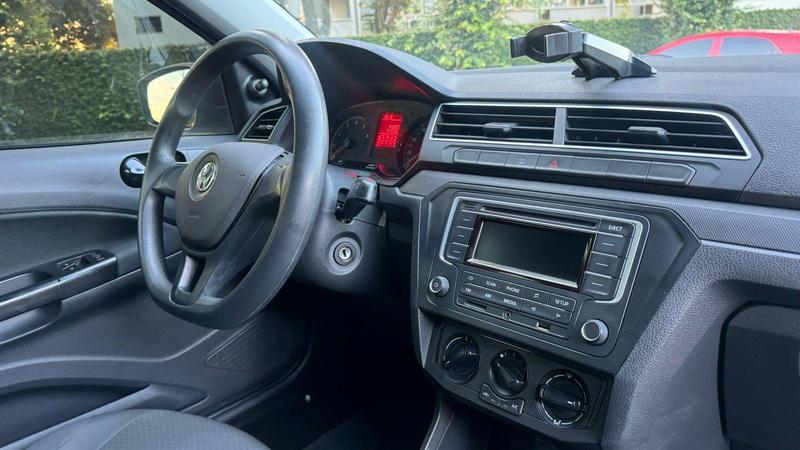 Volkswagen Voyage 1.6 MSI Flex 8V 4P - foto 14