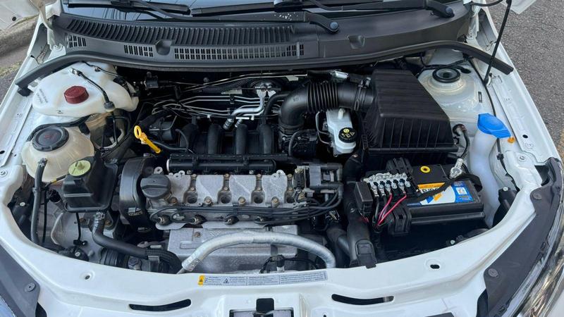 Volkswagen Voyage 1.6 MSI Flex 8V 4P - foto 16