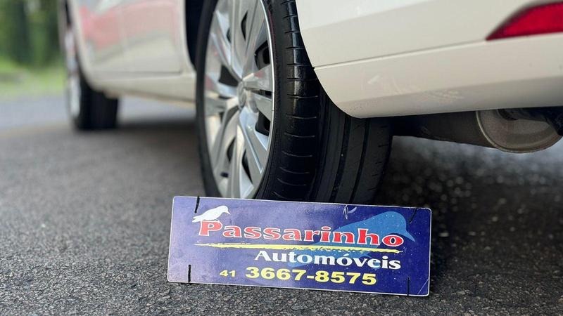 Volkswagen Voyage 1.6 MSI Flex 8V 4P - foto 17