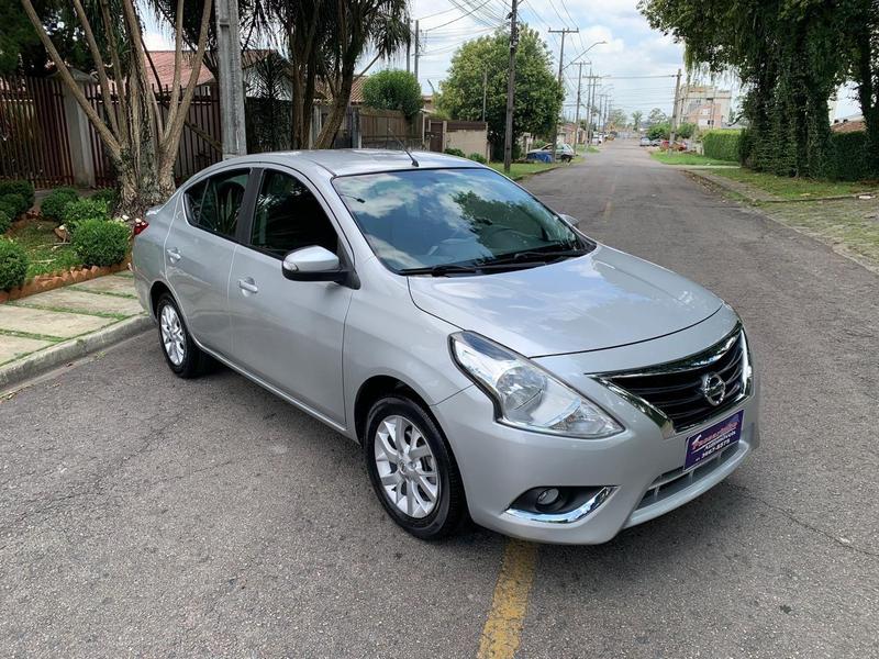 Nissan Versa 16sl CVT - foto 5