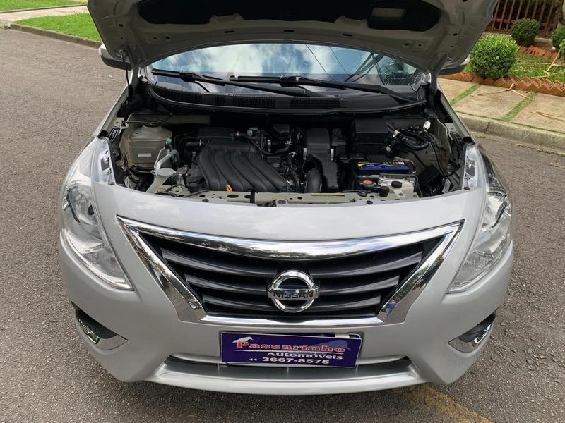 Nissan Versa 16sl CVT - foto 8