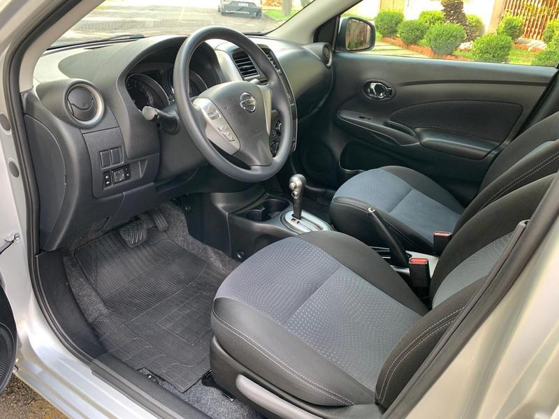 Nissan Versa 16sl CVT - foto 14