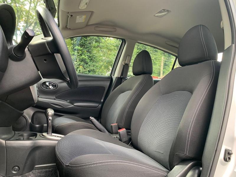 Nissan Versa 16sl CVT - foto 15