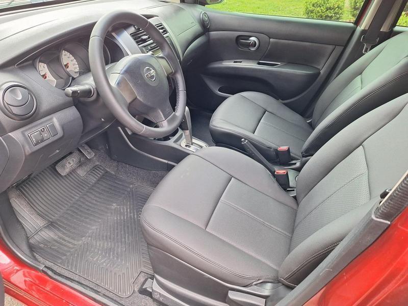 Nissan Livina 18s - foto 13