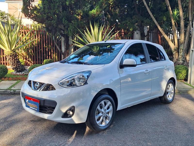 Nissan March 2019 à venda