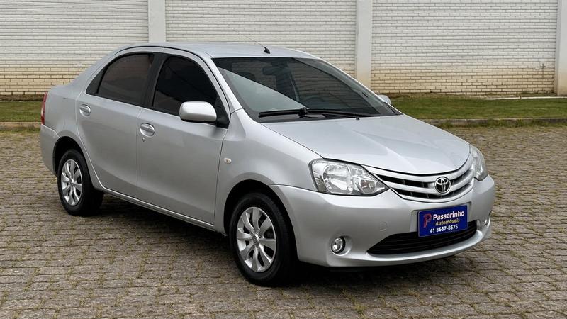 Toyota Etios Xs 1.3 Flex 16V 5P Mec. - foto 3