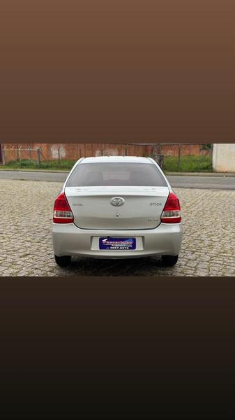 Toyota Etios Xs 1.3 Flex 16V 5P Mec. - foto 16