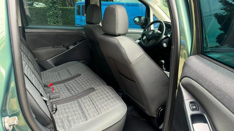 Fiat Idea Adventure 1.8 - foto 15