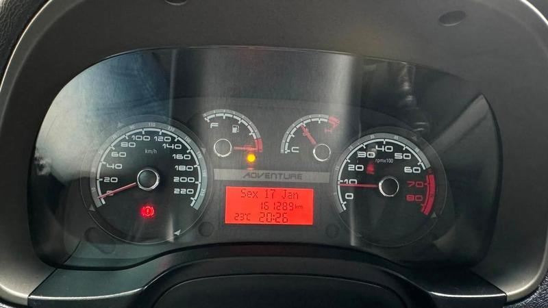 Fiat Idea Adventure 1.8 - foto 12