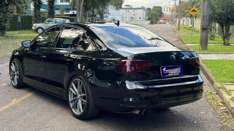 Volkswagen Jetta Hl Ae - foto 4